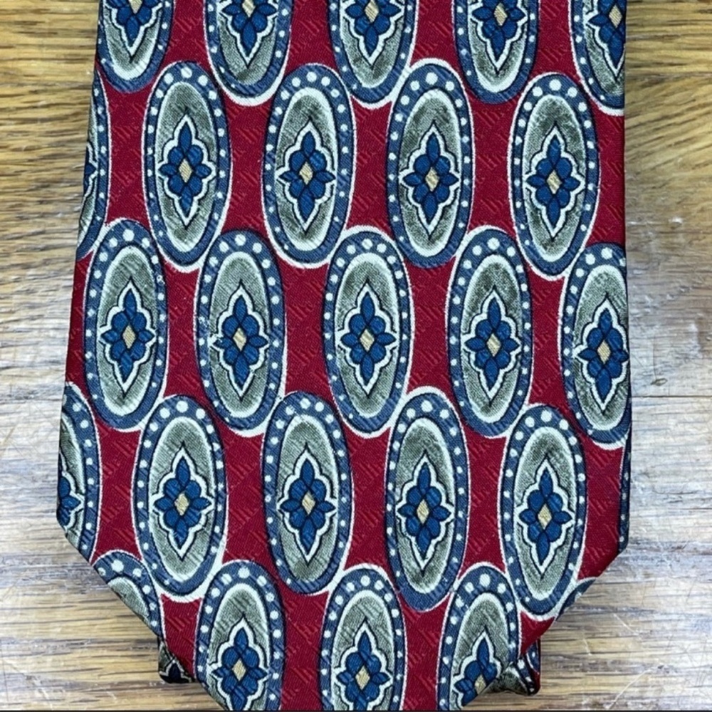 Brooks Brothers silk tie - Picture 6 of 6